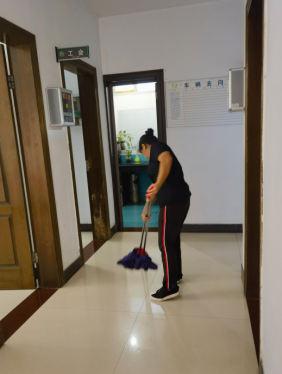 平凡岗位上的不凡坚守（蒋小萍）